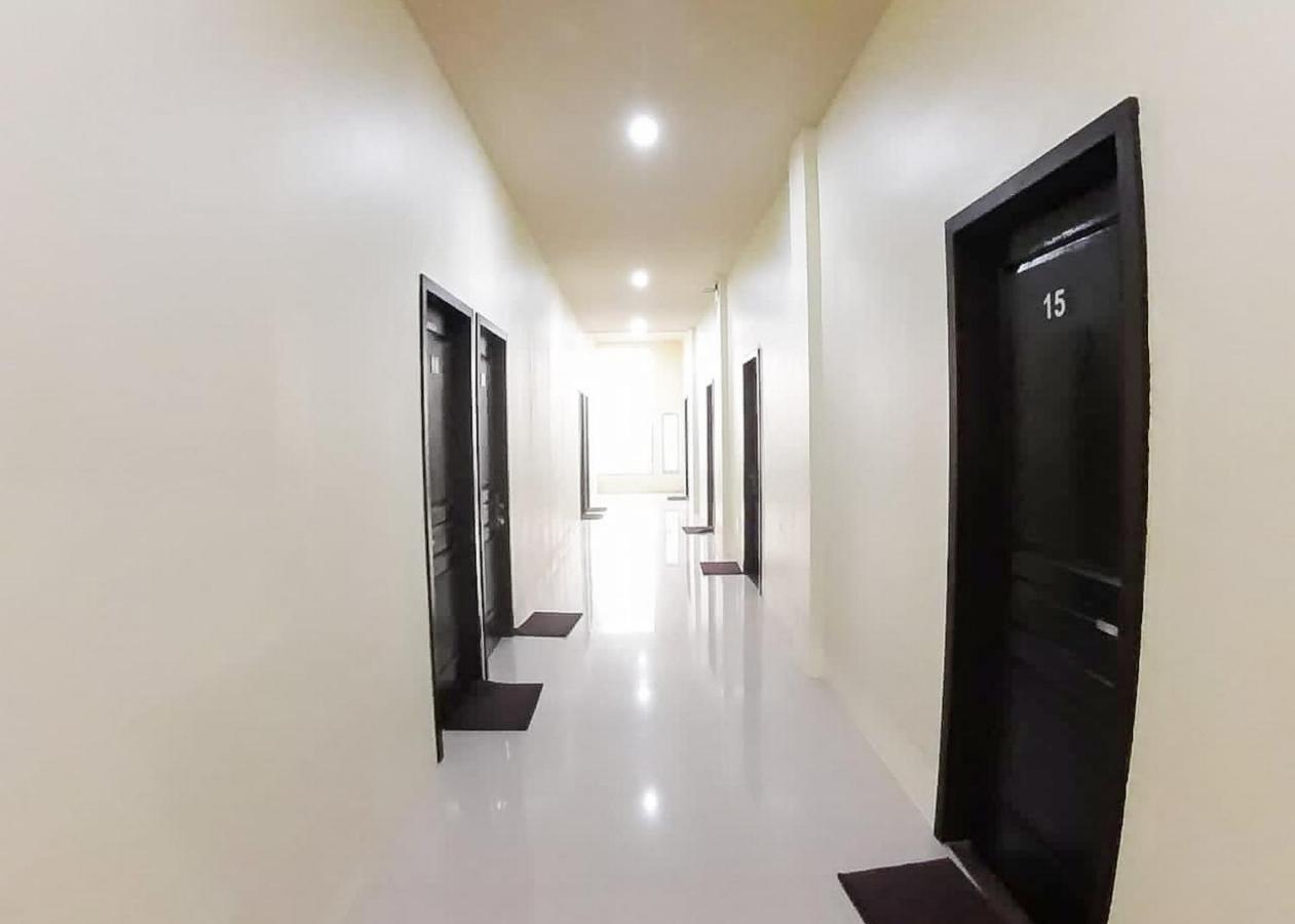 Reddoorz Syariah Near Transmart Jambi 2 Hotel Paalmerah Ngoại thất bức ảnh