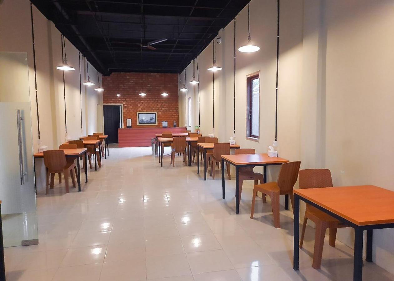 Reddoorz Syariah Near Transmart Jambi 2 Hotel Paalmerah Ngoại thất bức ảnh
